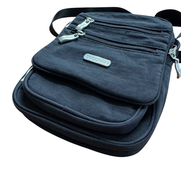 Baggallini Black Crossbody Bag Purse Far And Wide RFID Small Pockets Travel - Picture 4 of 8